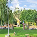 3 Bedroom Gorgeous In Apartamento Wolin