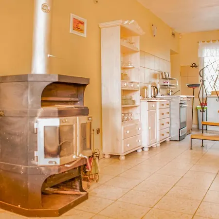 Lägenhet 3 Bedroom Gorgeous In Wolin